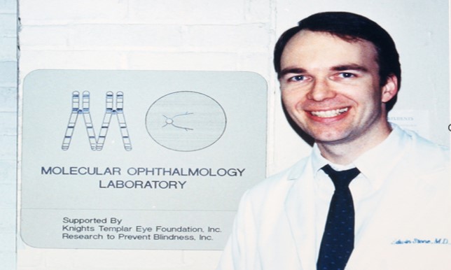 edwin-stone-molecular-opthalmology-lab-iowa-1987